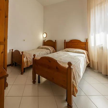 Flat In With Air Conditioning And Private Terrace Santa Liberata