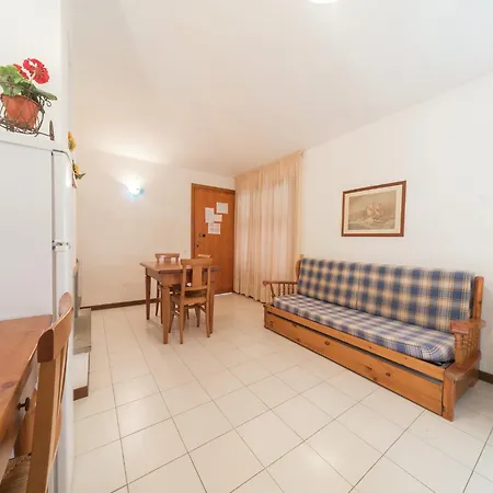 Flat In With Air Conditioning And Private Terrace アパート Santa Liberata
