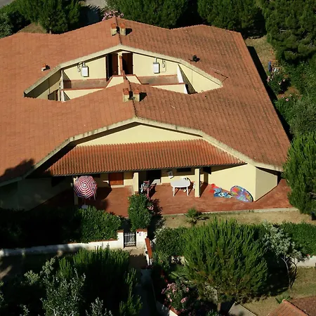 Flat In With Air Conditioning And Private Terrace アパート Santa Liberata
