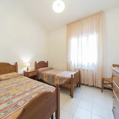 Flat In With Air Conditioning And Private Terrace