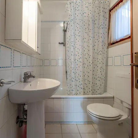 アパート Flat In With Air Conditioning And Private Terrace *