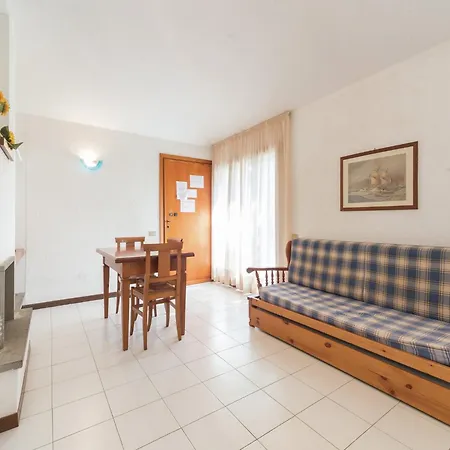 Flat In With Air Conditioning And Private Terrace *